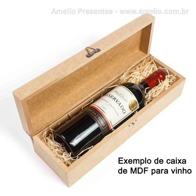 Vinho Chileno Petirrojo Carménere na caixa de MDF