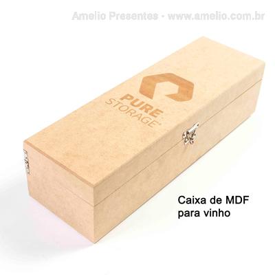 Vinho Chileno Petirrojo Carménere na caixa de MDF