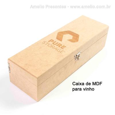 Espumante Francês Baron Darignac na caixa de MDF