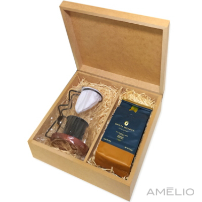 Coador Individual com caneca e café